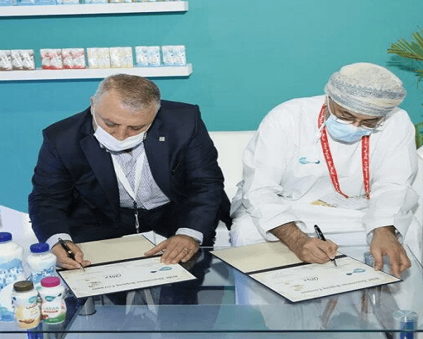 مزون للألبان تدخل السوق الخليجي رسمياً…في أولى إنجازتها على هامش